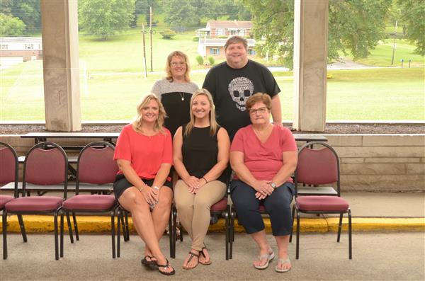 6-1Staff